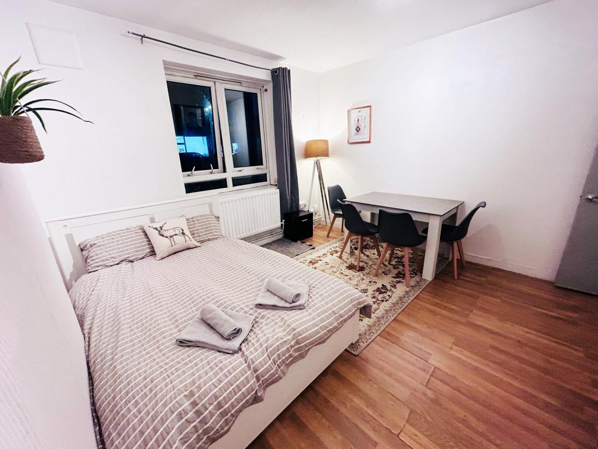 Spacious Flat With 2 To 3 Bedrooms In Central London Exterior photo